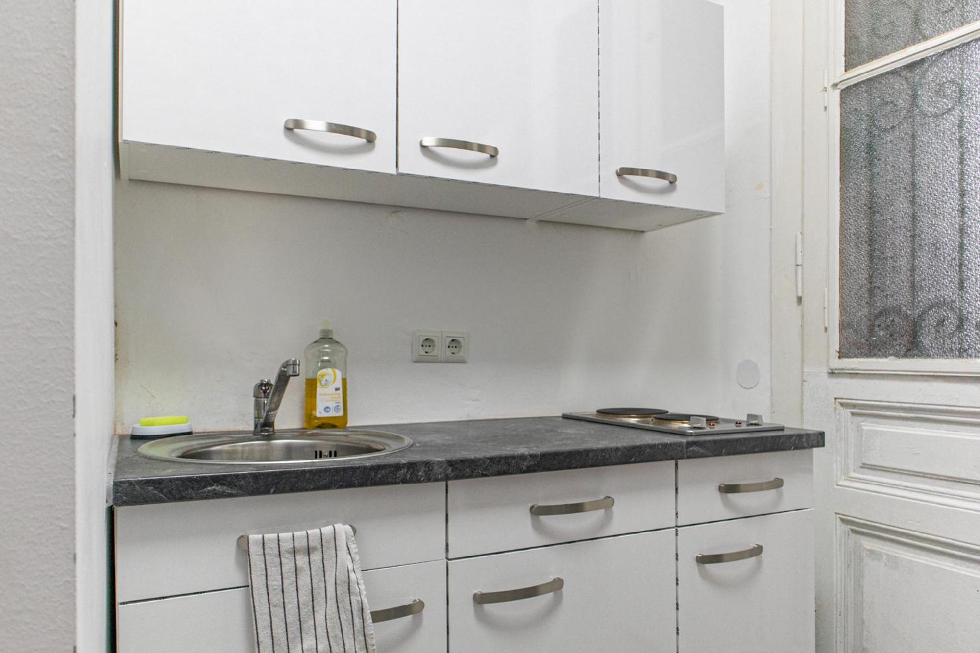 Budget City Stay - Near Wiener Stadthalle Ideal For Longstays Buitenkant foto